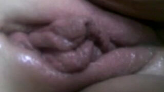 Dame with immense mounds has three sugary-sweet ejaculations wanking. jle123