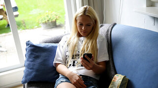 Vanda Lust puts a green toy in her wet little slit