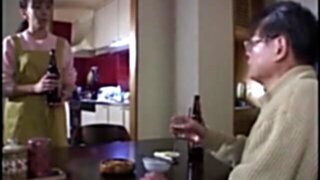 Mom and her daughter 039 s fiance