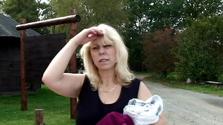 Lovelace finds lonely mature woman to nail