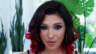 BBC fodder Brooklyn Gray gets crazy horny with 2 guys today