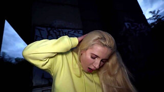 Blondie with a cute face sucks dick and gets fucked