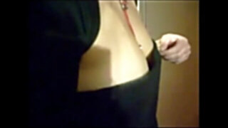 Pizza man showing