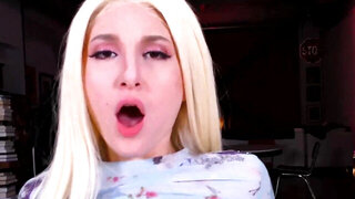 Skylar Vox gives a blowjob and works for the cumshot