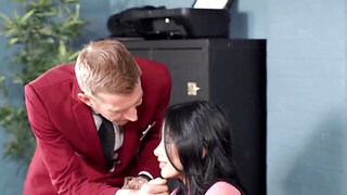 Clea Gaultier is going to enjoy double penetration today