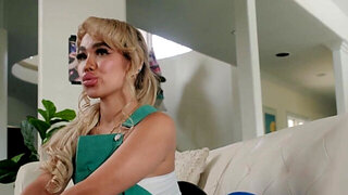 Stepsister Luna Luxe gives him a great birthday present