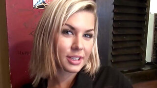 Bartender babe is going to suck and screw with passion