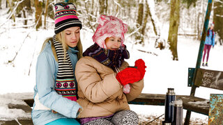 Spinner babe group all licking pussy and orgasming