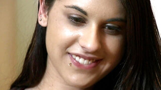 Beautiful teen chick using her feet to please her handsome man