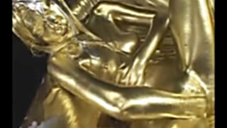 Japanese slobber-filled with gold paint 2