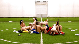 Hot Pearl, Red Louboutin, Sirena Milano, and other girls all LICK