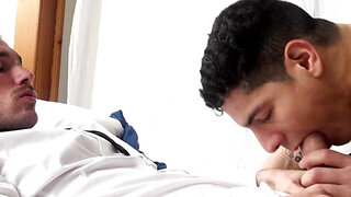 Legrand Wolf penetrating the tight hole of a twink