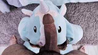 Stephie Staar worships stepdad's dick in lovely homemade POV