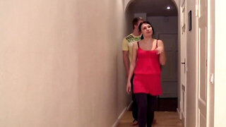 Man handles with chick satisfying her carnal urges on the sofa