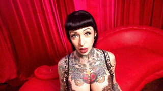 Jessie Lee filled up by a man with a huge pecker