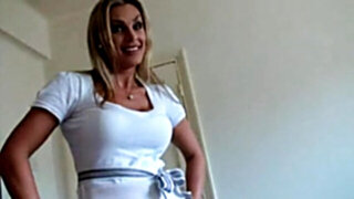 Stefanny (Milf Mia)