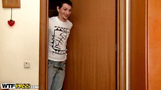 Nude sex doll's amateur sex tape scene 1