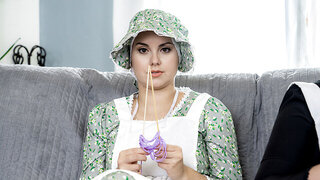 Hot chick with amazing curves is fucked in a fetish video