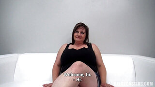 Married Czech woman tries to pass the porn casting