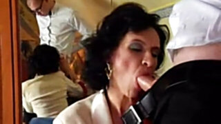 Sabrosa Morena, Madura Toda Un Deleite Analmente