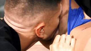 Guy nails married skinny teen's fanny on the wooden table