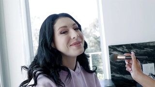 Raven Lane gets fucked and puts on a great show