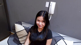 Shy girl from the Philippines pounded by USA dick
