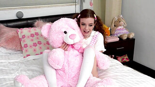 Innocent babe is going to get fucked with real lust