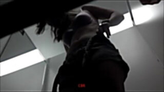 Low Quality Series: Dark-Hued-Haired wants cut-offs