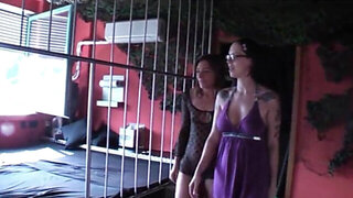 Lesbians enjoy wild threesome in the swinger club