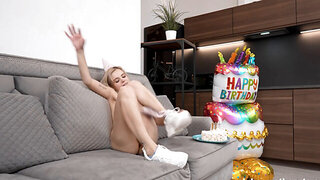 Curvy blonde massage pussy after birthday until it get wet