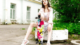 Russian teen with a fit figure seduces the inked fella