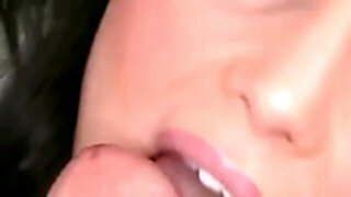 Ariana Marie very highly very first guzzle in web web webcam