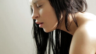 Teen on top with her tight asshole around his hard dick