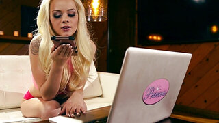 Blonde whores are taking turns eating out a brunette babe