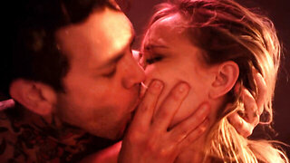 Curvy blonde baddie fucked by tatted bad boy in a neo-noir scene