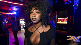 Naudi Nala has a trimmed pussy and a desire to fuck in public