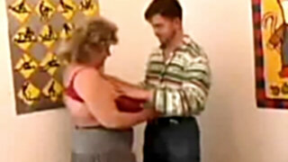 Ich besuche meine oma gerne