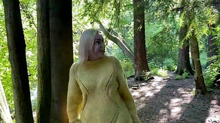 Blond haired beauty in yellow gets off with a hard cock