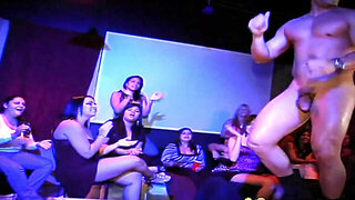 Dick sucking strip club girls want to make those thick cocks cum