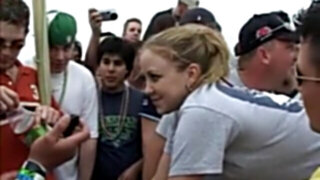 Coeds masturbation for the crowd at spring break