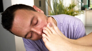 Zazie Skymm and Nikki Nuttz in a foot fetish video