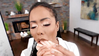 Susie Stellar teams up with another hottie for an FFM