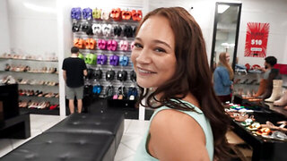 Divine luscious latina smiles while fat cock creampie cunt