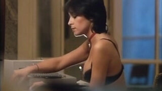 1982 - Kikoine - Bourgeoise et pute.mov