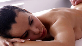 Oiled Jessy Jey's ass bounces on a masseur's thick cock