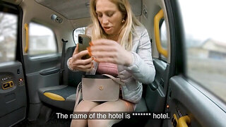 Stacked blonde fucks a cabbie for concert tickets