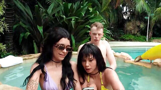 Ari Alectra fucking a geeky dude in a sneaky porn movie