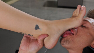 Raven-haired stunner Alexis Grace gets his BIG boner