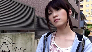 Sara Yurikawa gives a blowjob and gets eaten out